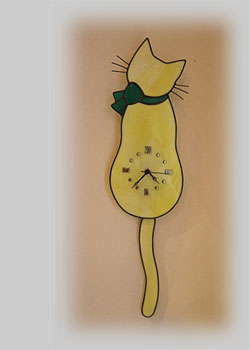 ネコの掛け時計